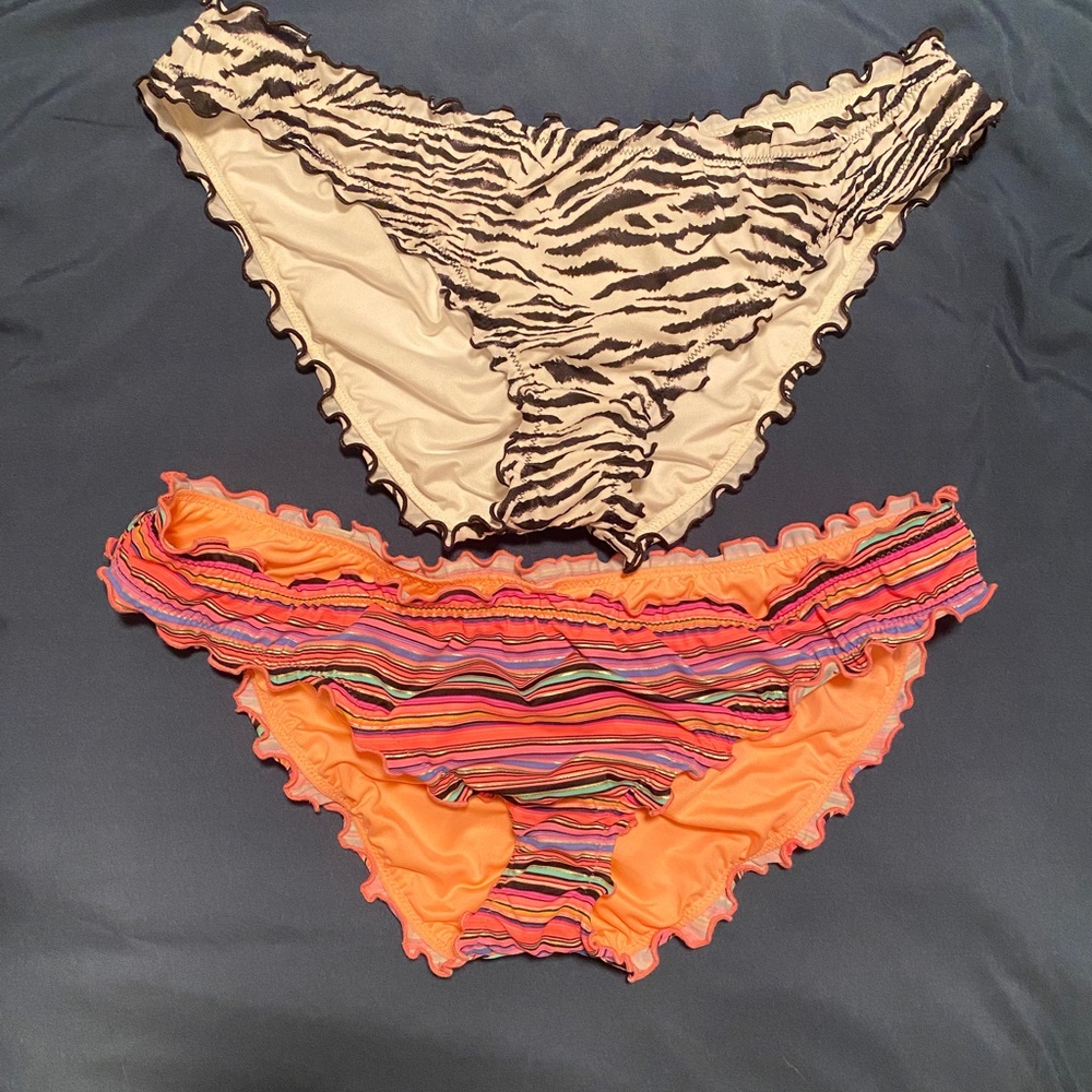 [VICTORIAS SECRET] Cheeky bottoms bundle